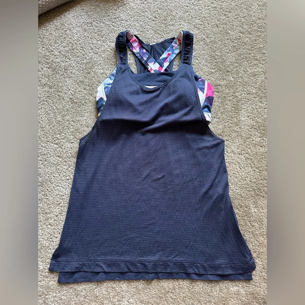 Lululemon Stash It Tank Top - Picture 3 of 8